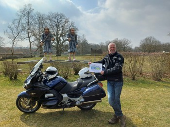 Beetje frisjes maar gevonden. Daarna koffie gedronken bij 1e gelegenheid die open was bij Bakkerijmuseum in Hattem met lekkere poffertjes